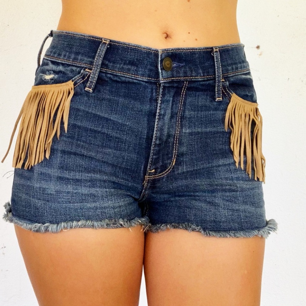 Hollister denim pocket fringe festival shorts size 0